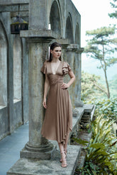 Robe mi-longue Rosalie à col en V et manches papillon